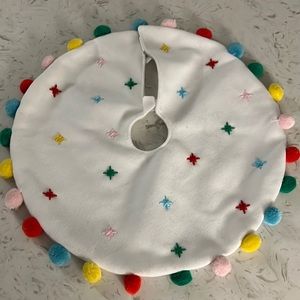 Mini Christmas tree skirt